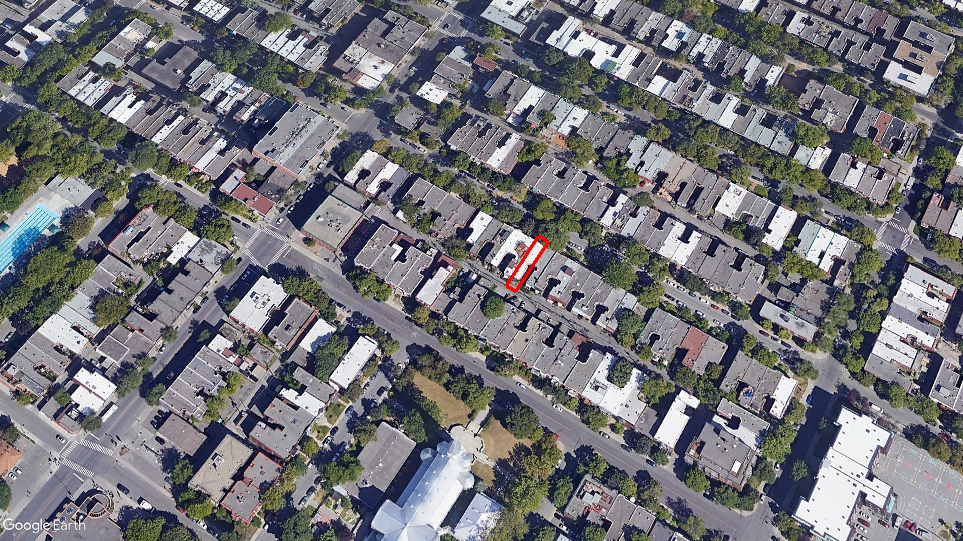 Tax Sale Montreal, Quebec - 030345-47