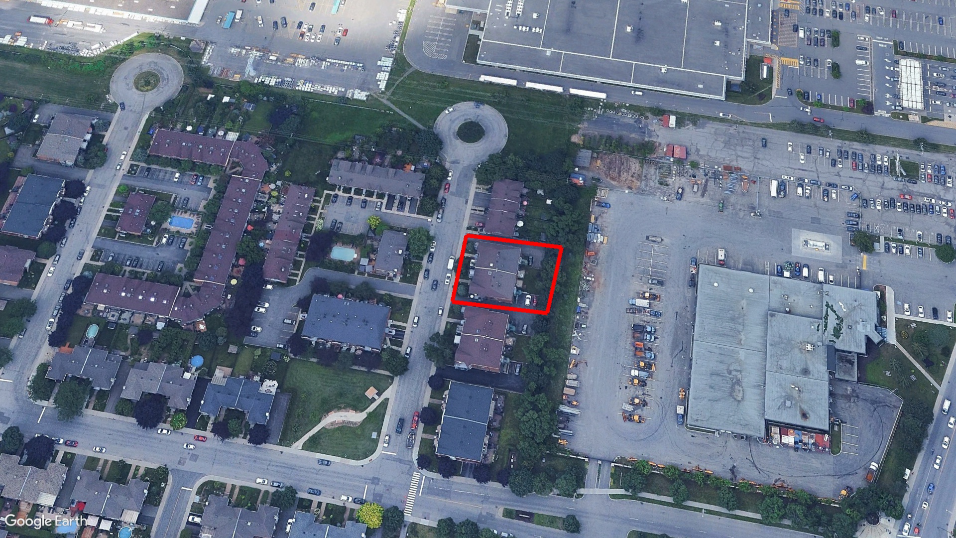 Tax Sale Montreal, Quebec - 021548-94