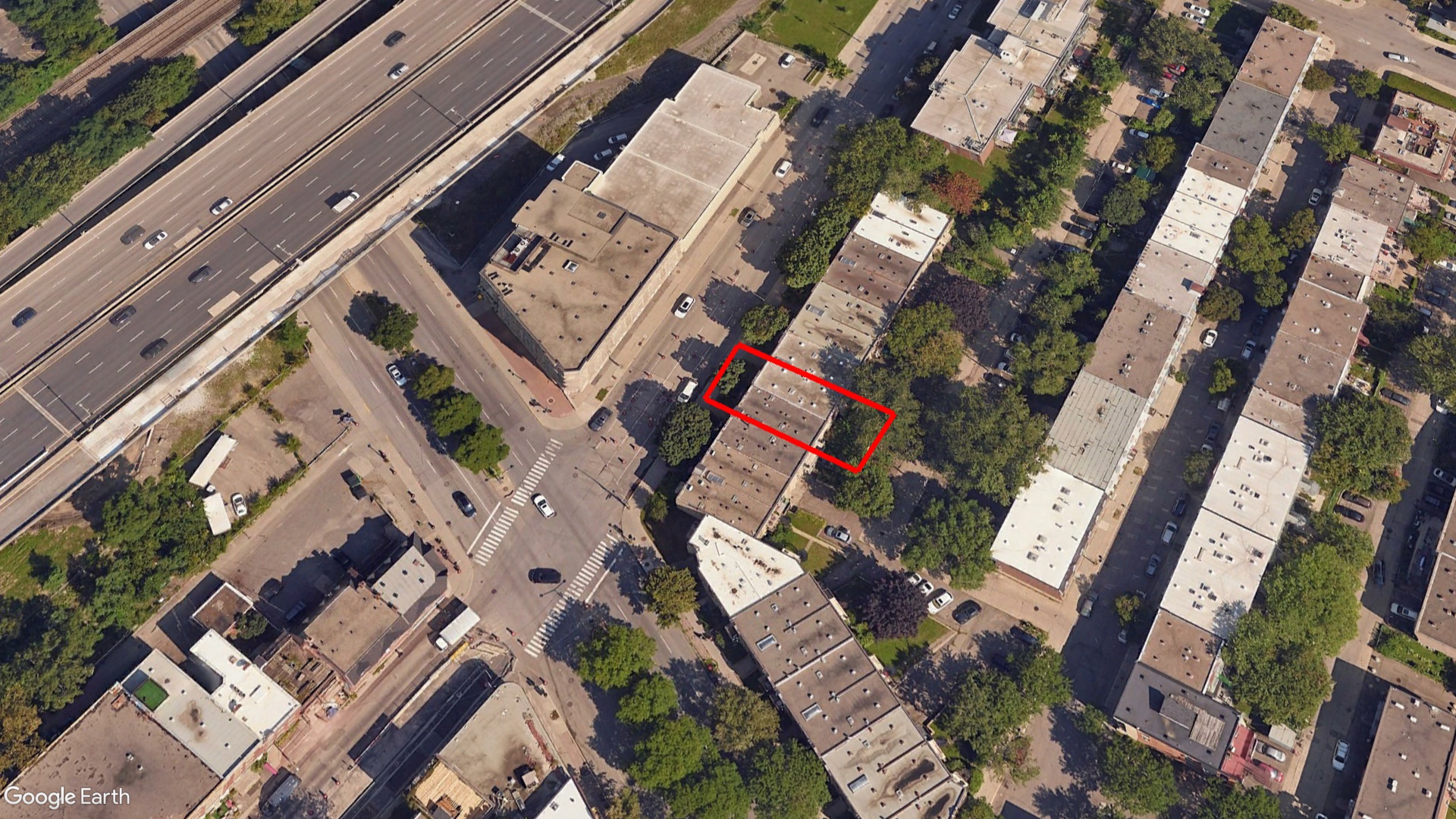 Tax Sale Montreal, Quebec - 251124-40