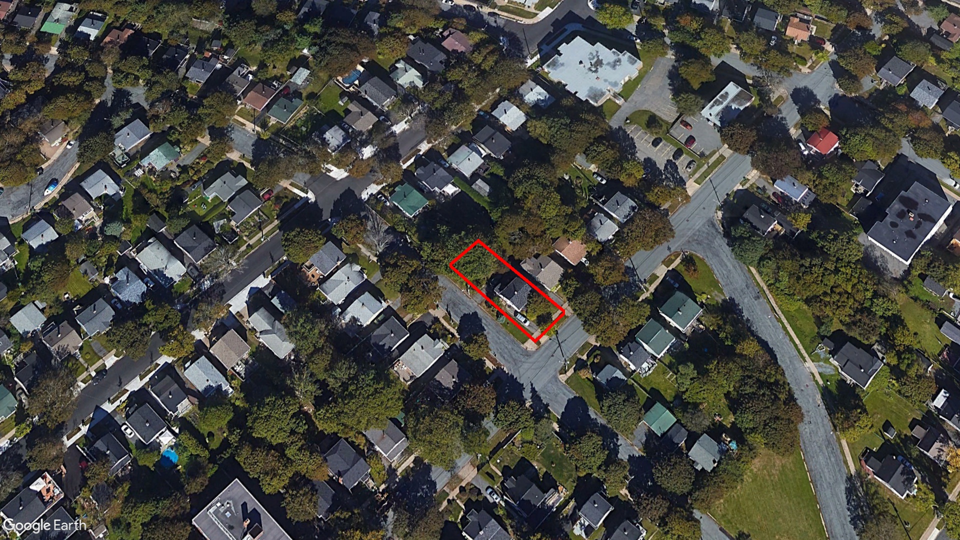 Tax Sale Halifax, Nova Scotia - 01681591