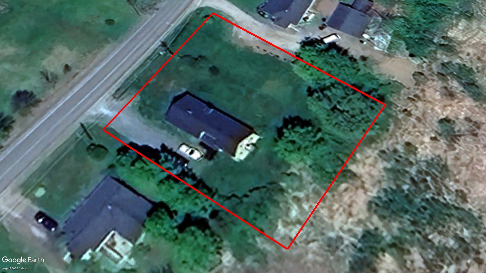 Tax Sale Lunenburg, Nova Scotia - 02095238