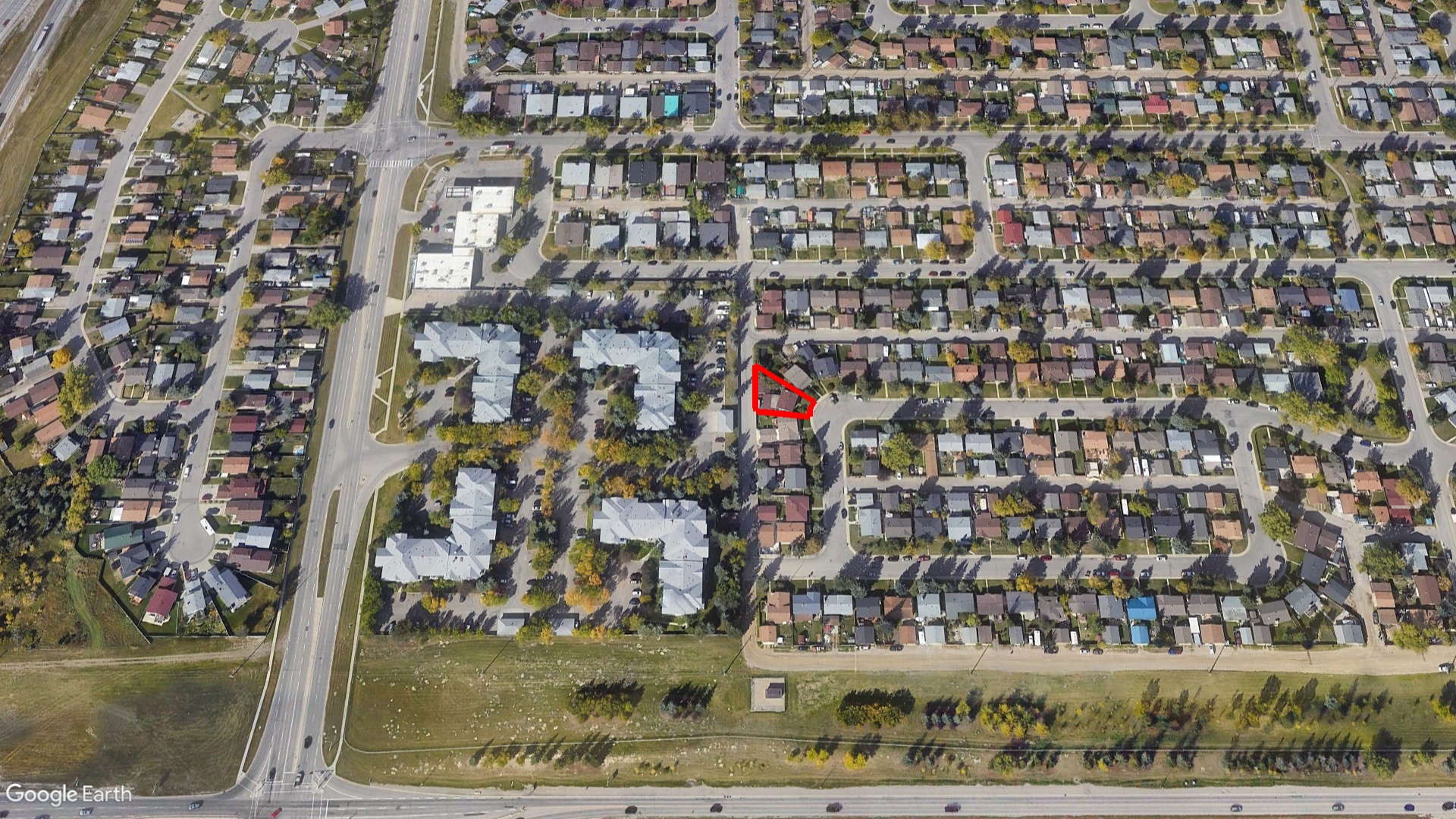 Tax Sale Calgary, Alberta - 093-12190-3