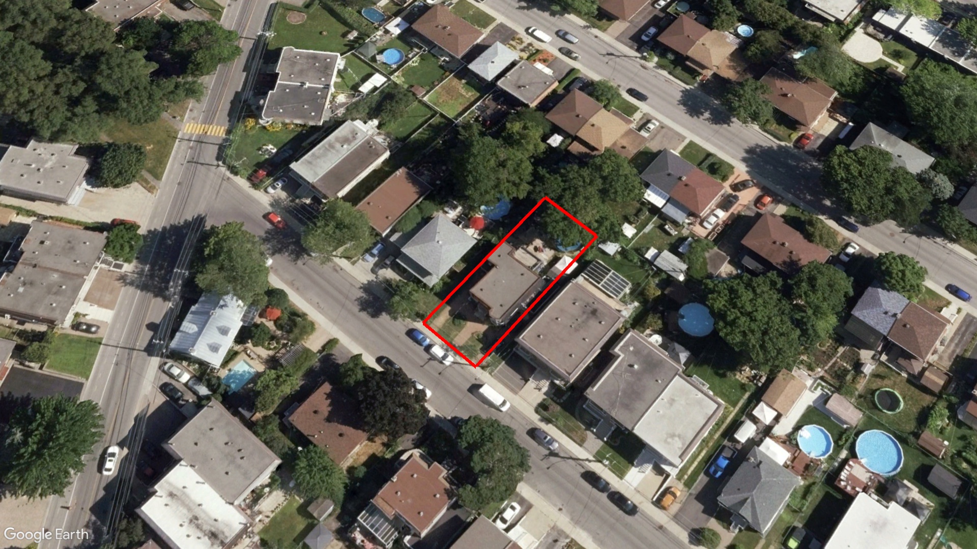 Tax Sale Montreal, Quebec - 020768-54