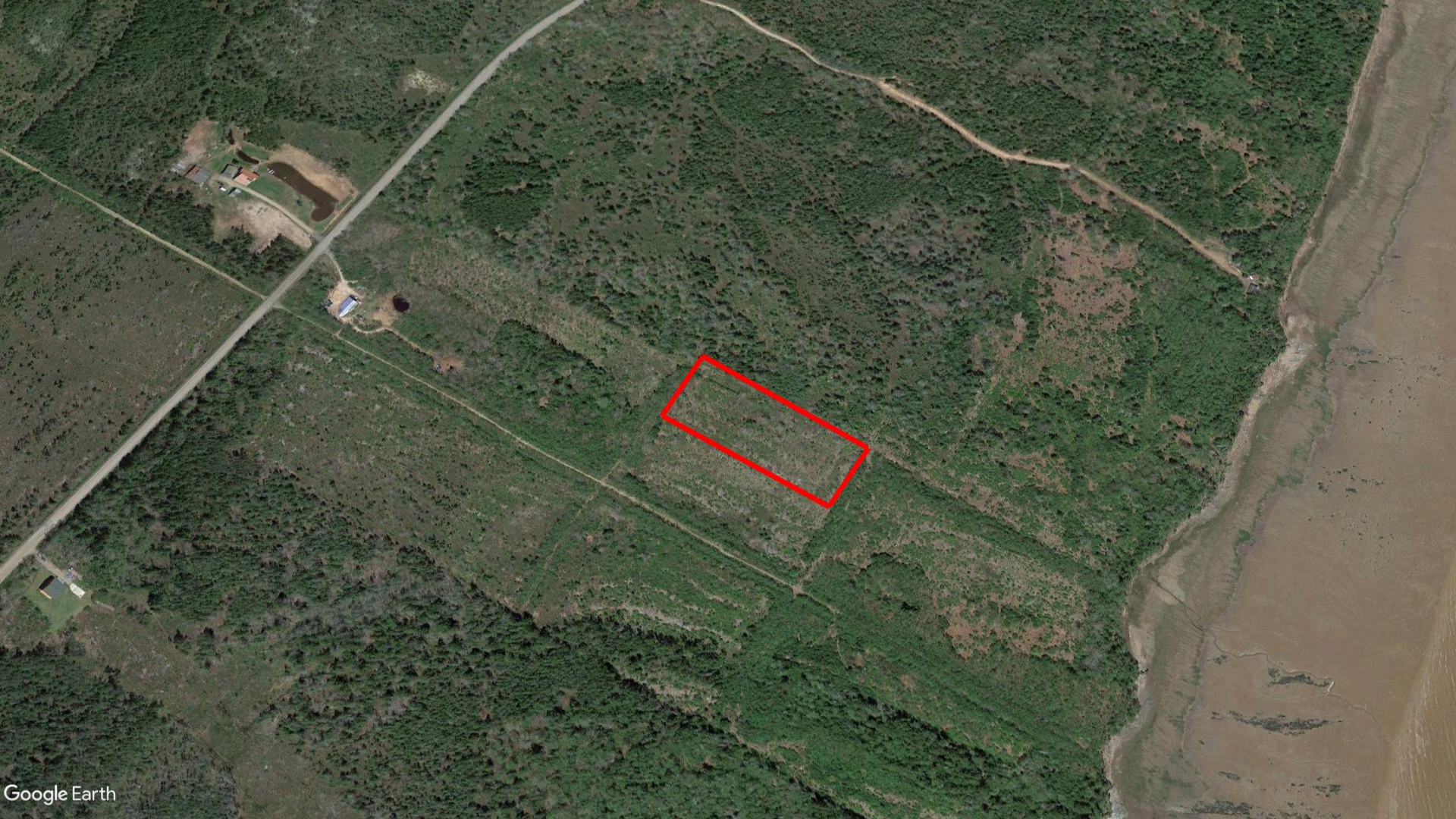 Tax Sale Moncton, New Brunswick - 04245733