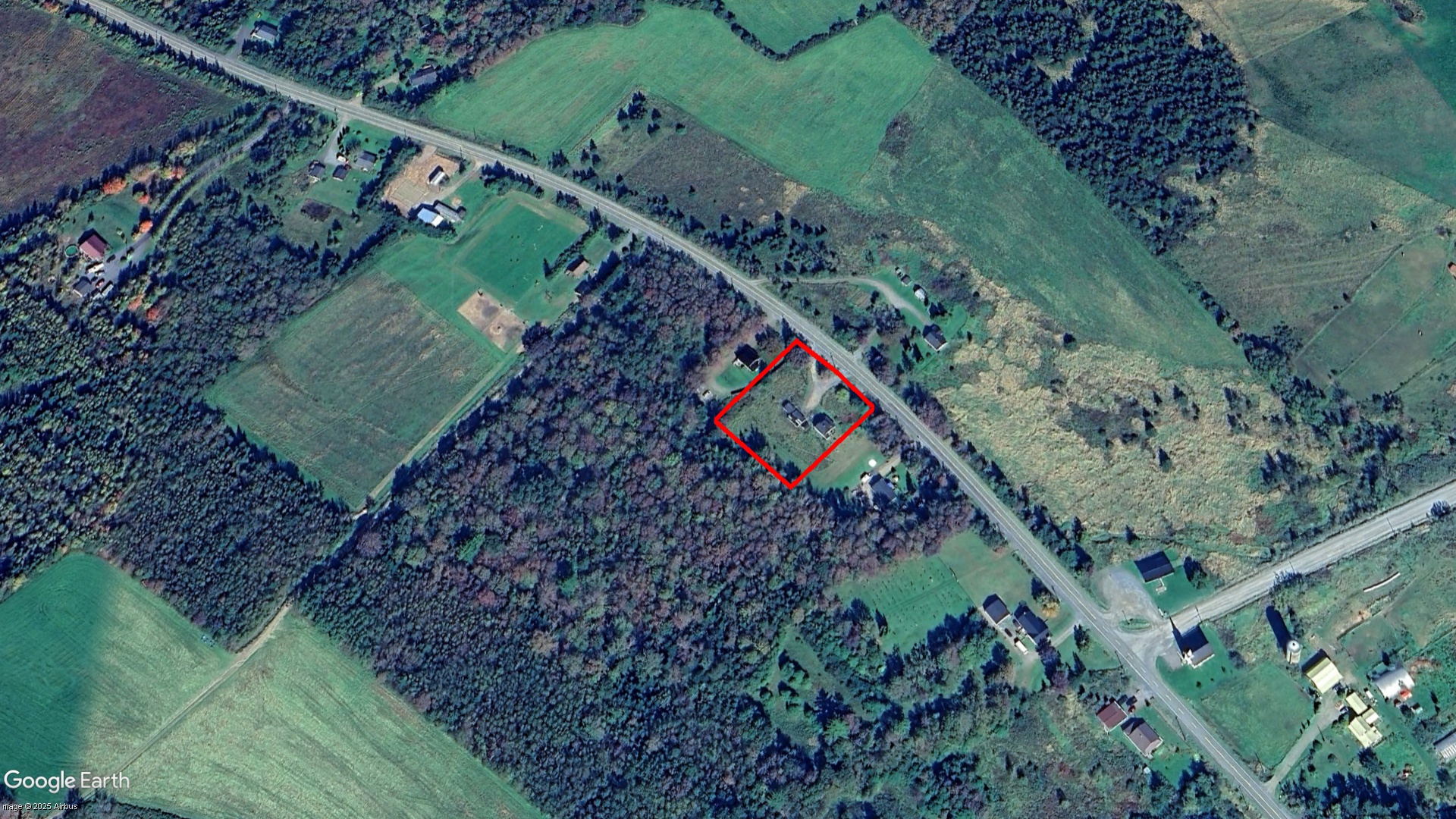 Tax Sale East Hants, Nova Scotia - 01928732