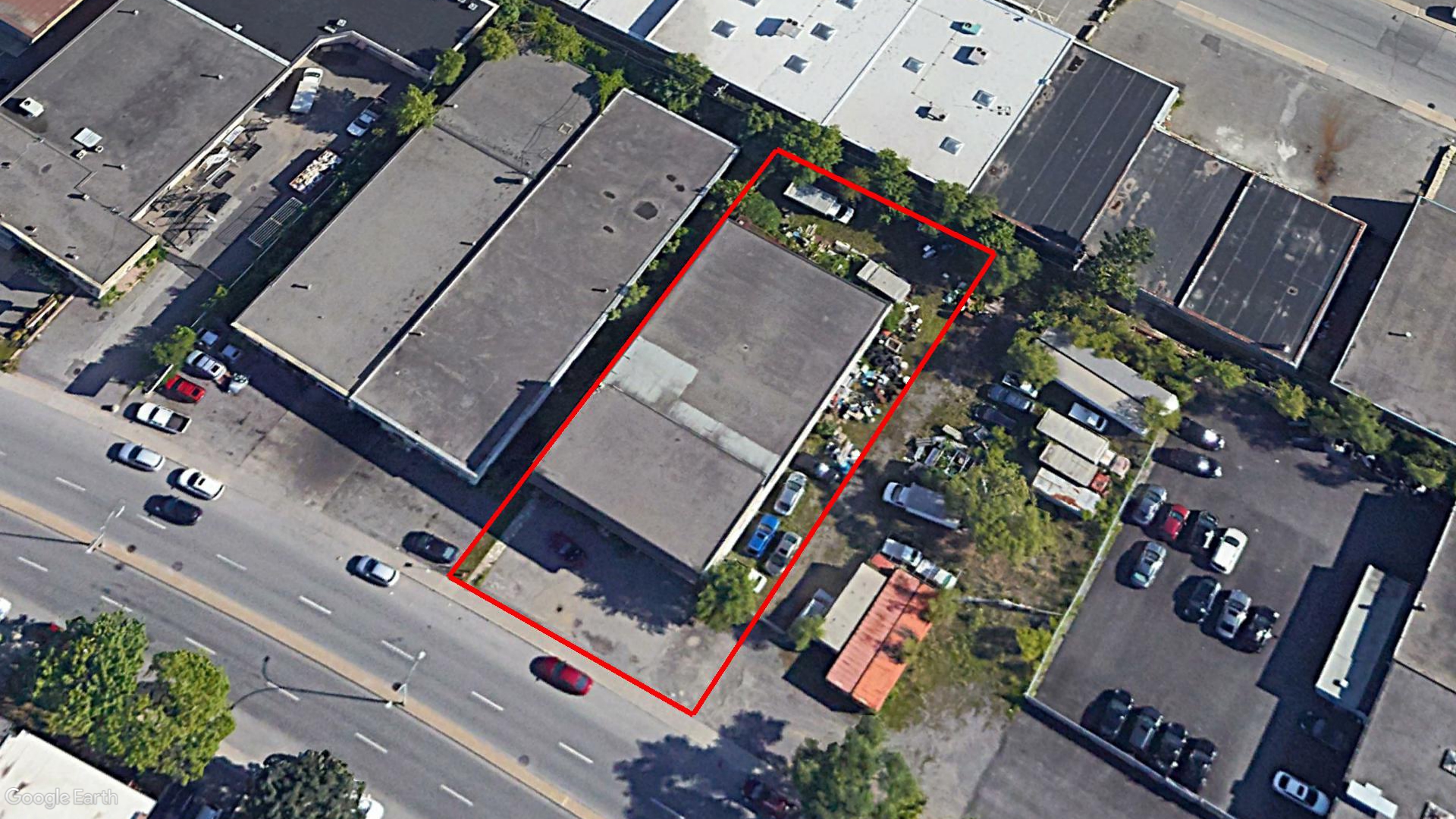 Tax Sale Montreal, Quebec - 020915-95