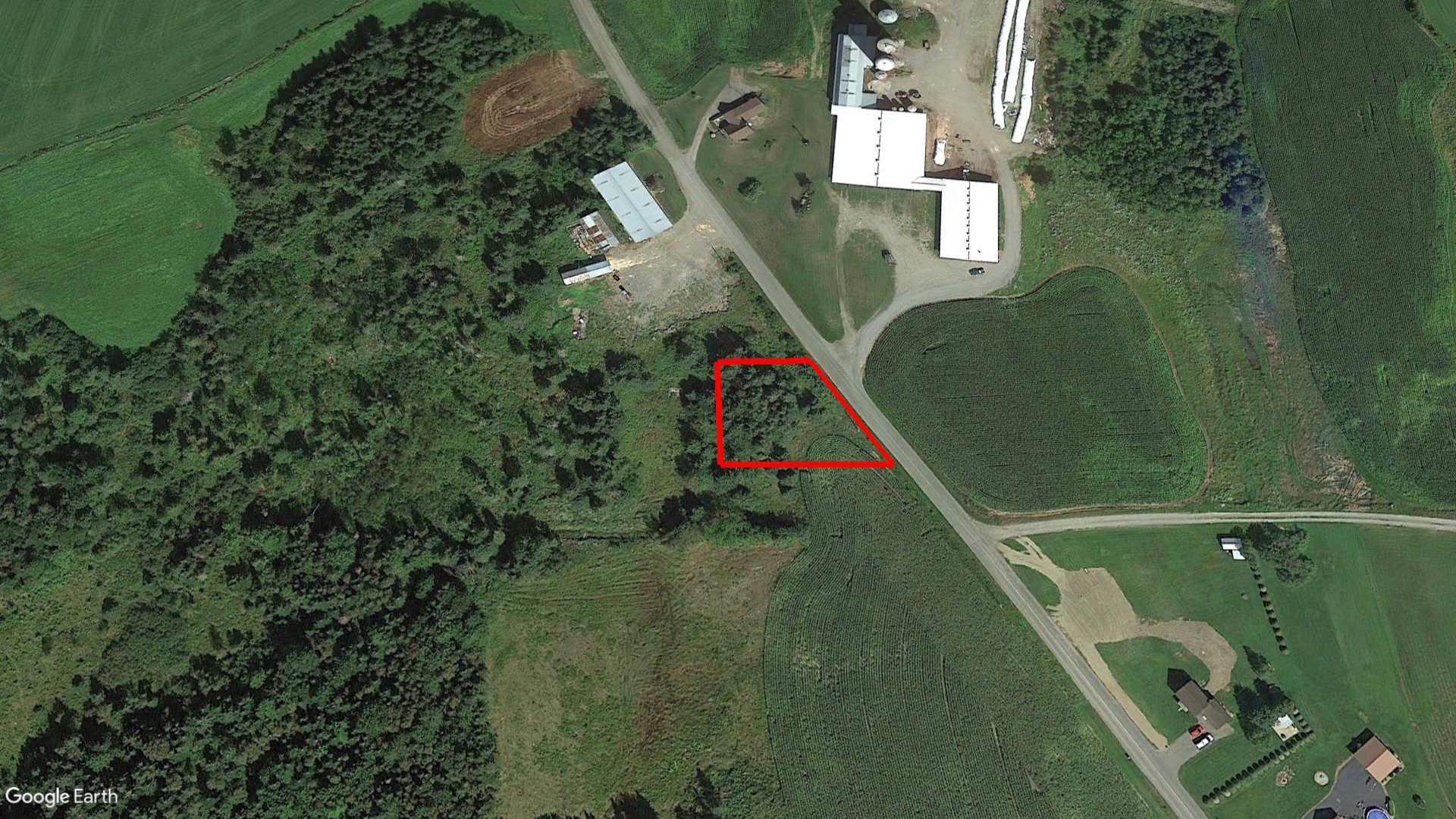 Tax Sale Coaticook, Quebec - 1096 08 4068