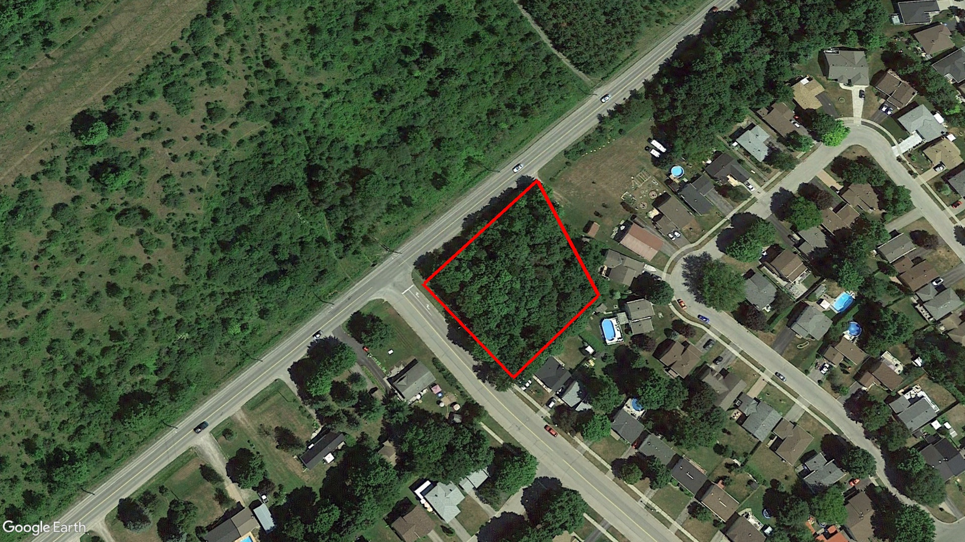 Kensington Pkwy, Brockville
