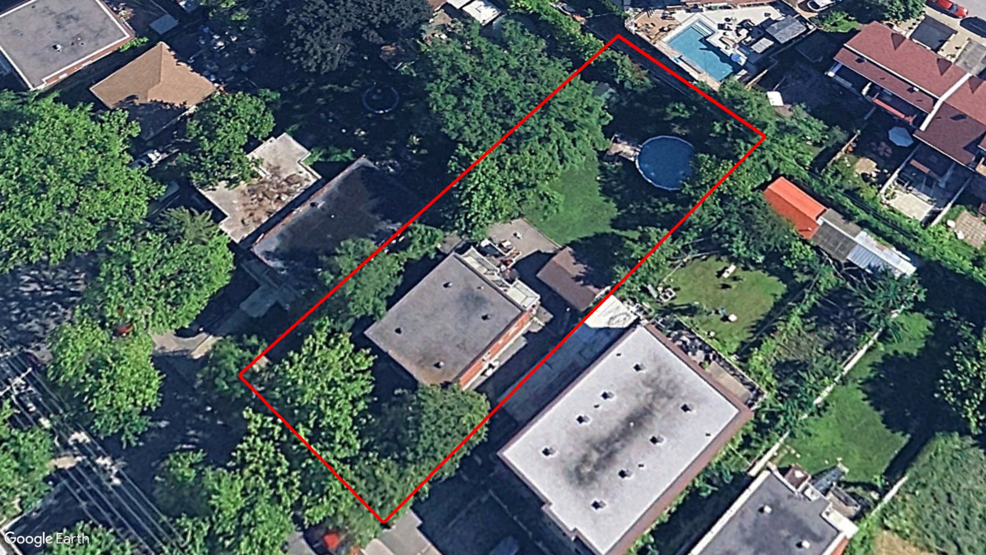 Tax Sale Montreal, Quebec - 020719-62