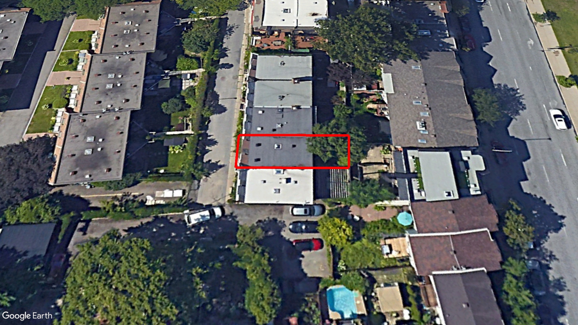 Tax Sale Montreal, Quebec - 130330-30