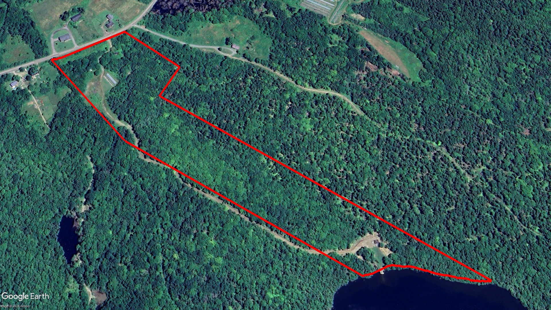 Tax Sale Digby, Nova Scotia - 03733122