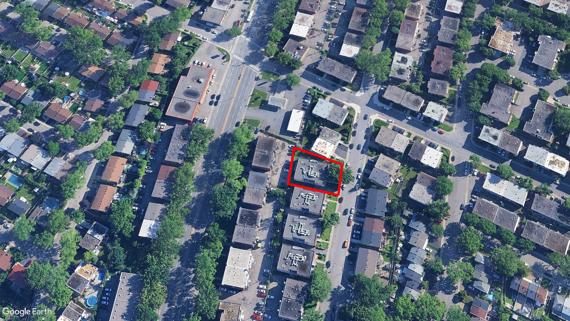 Tax Sale Montreal, Quebec - 020875-80