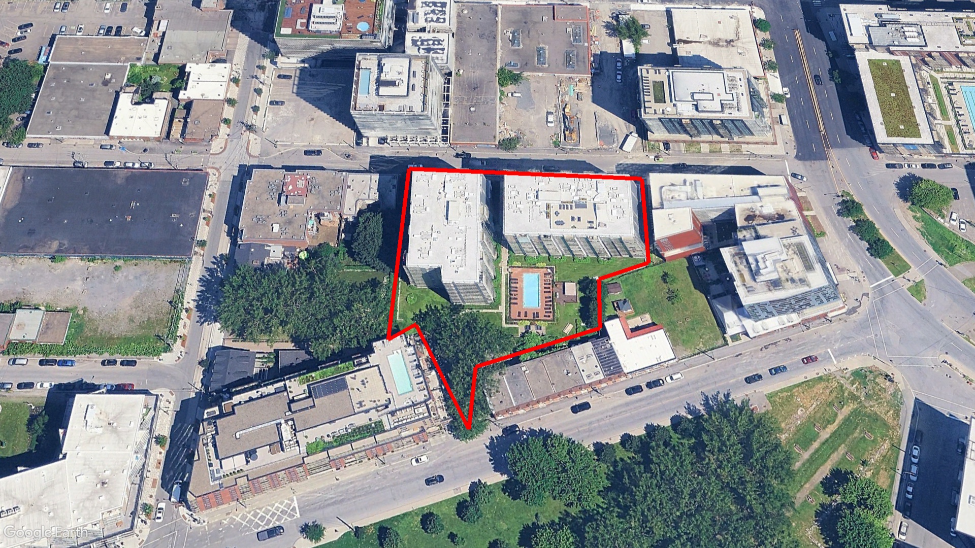 Tax Sale Montreal, Quebec - 120095-84