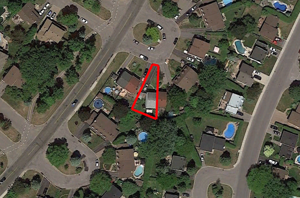 Tax Sale Montreal, Quebec - 040573-03 