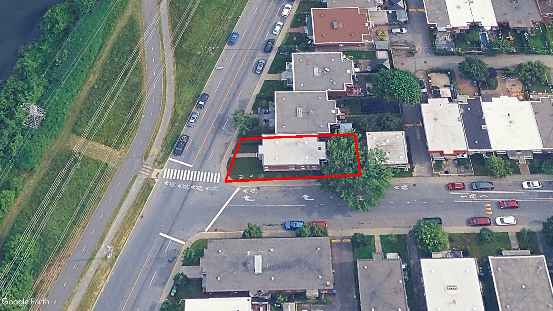 Tax Sale Montreal, Quebec - 010522-58