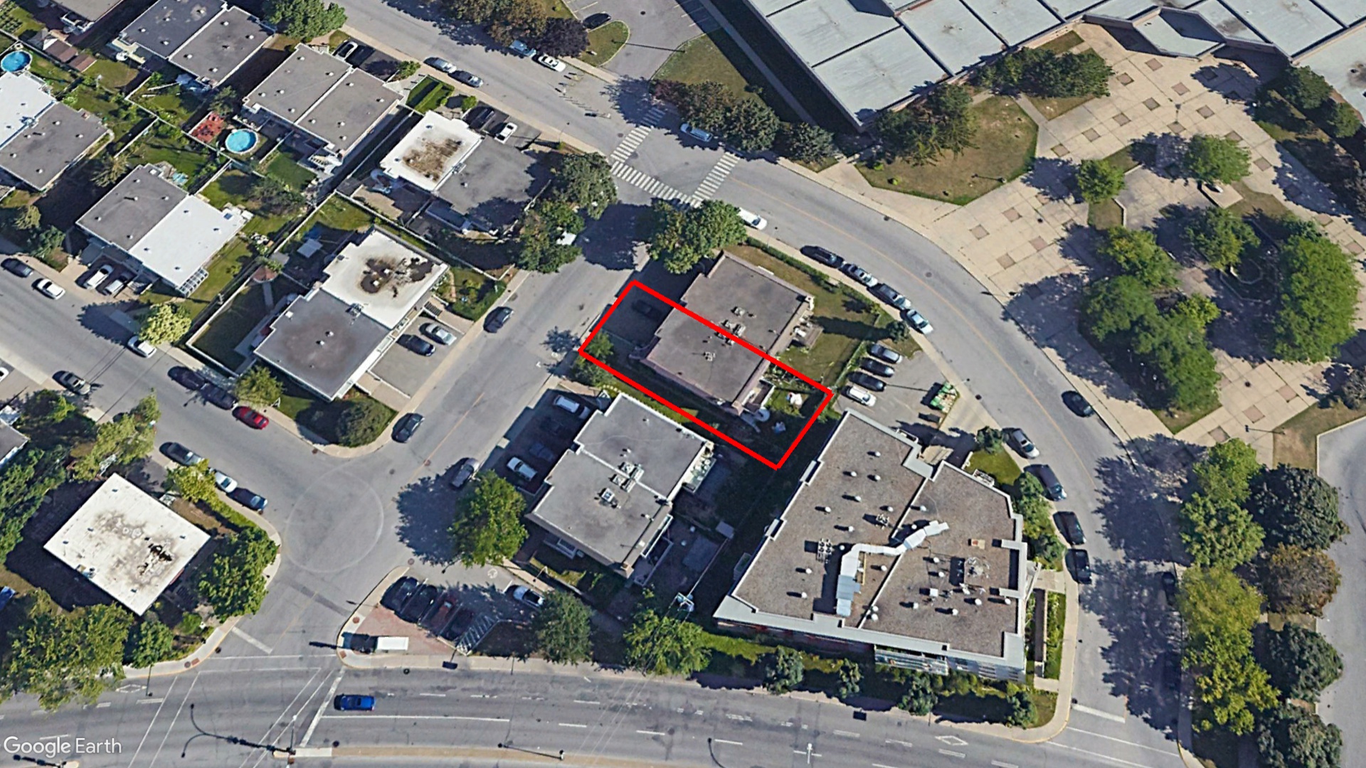 Tax Sale Montreal, Quebec - 020832-56