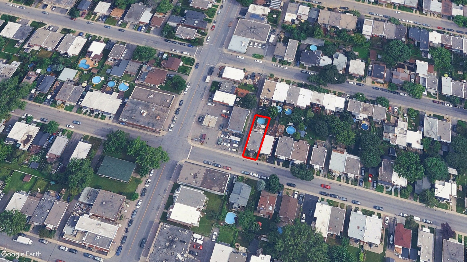 Tax Sale Montreal, Quebec - 040446-45