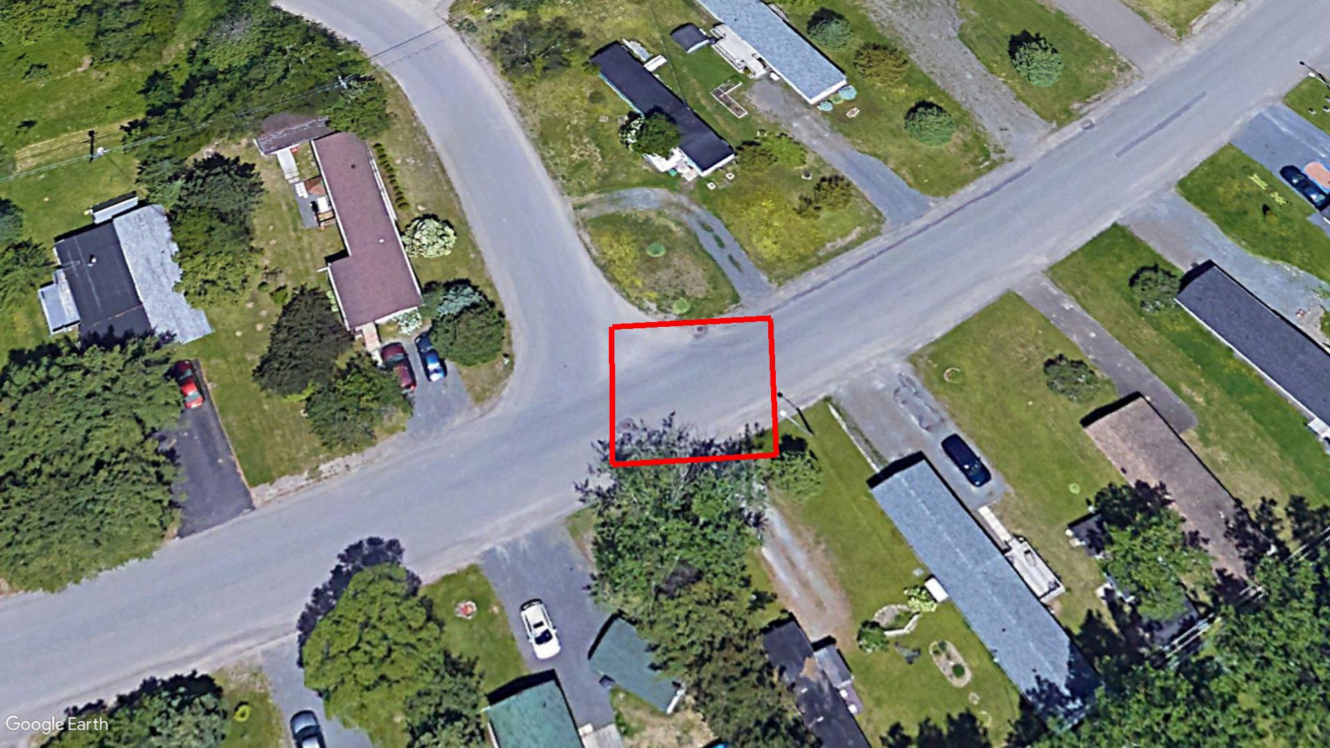 Tax Sale Fredericton, New Brunswick - 00629090