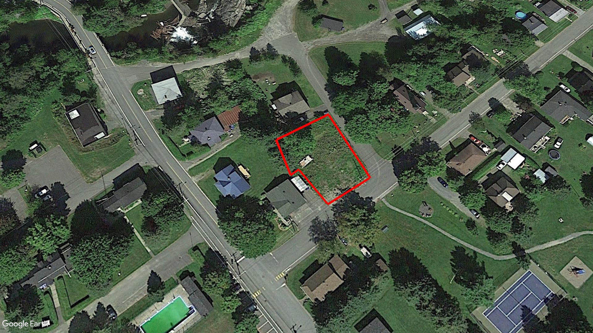 Tax Sale Coaticook, Quebec - 0492 87 2940