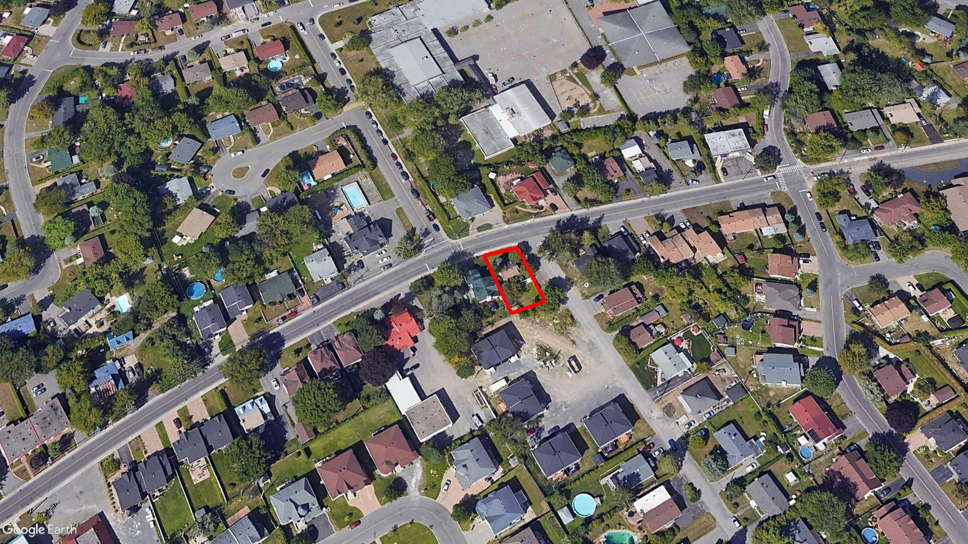 Tax Sale Montreal, Quebec - 040047-43