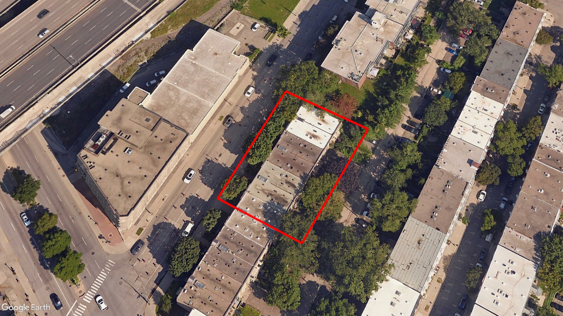 Tax Sale Montreal, Quebec - 251124-88