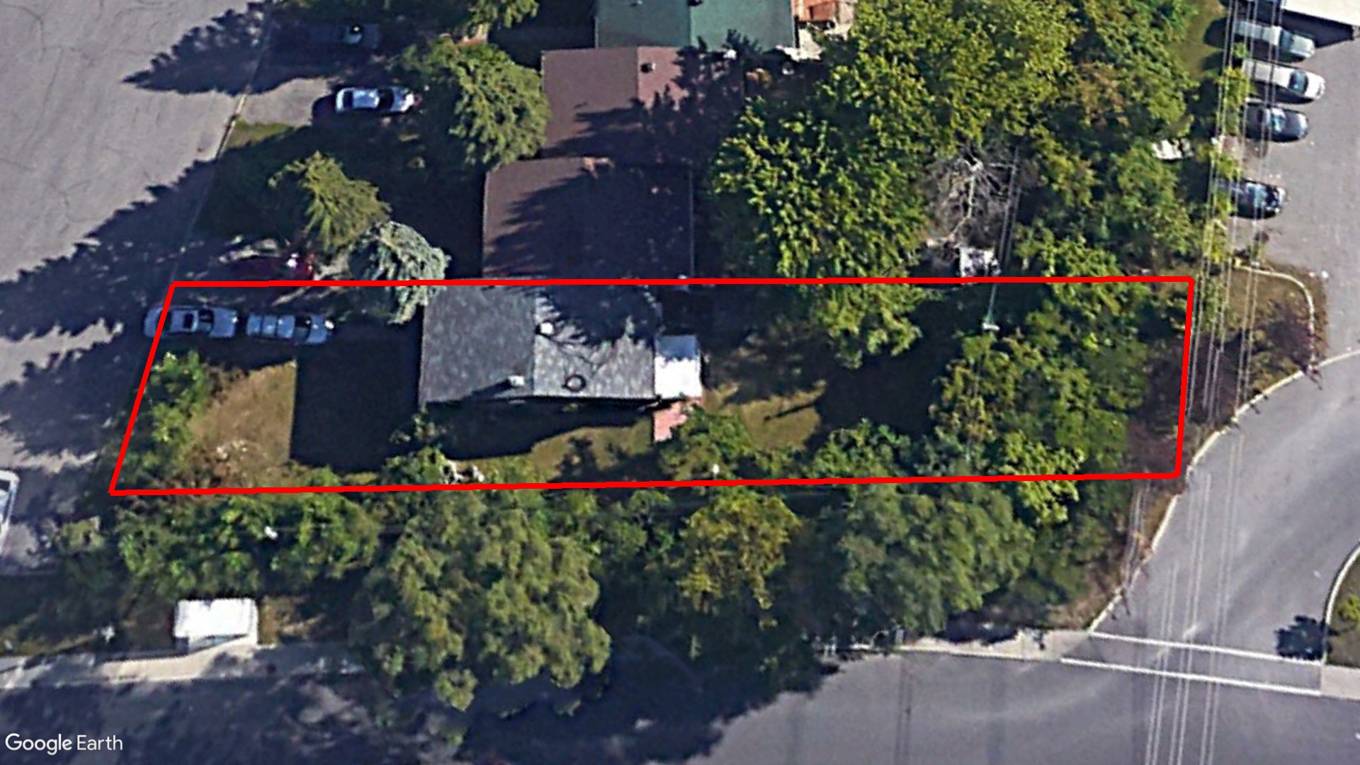 Tax Sale Montreal, Quebec - 050202-05