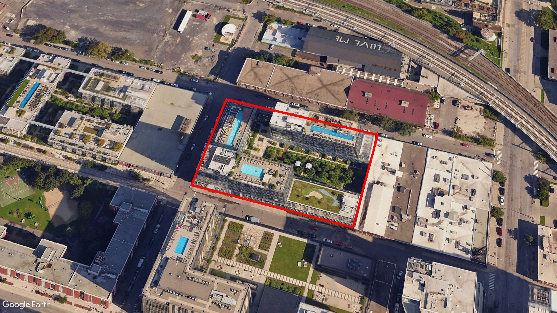 Tax Sale Montreal, Quebec - 120115-55