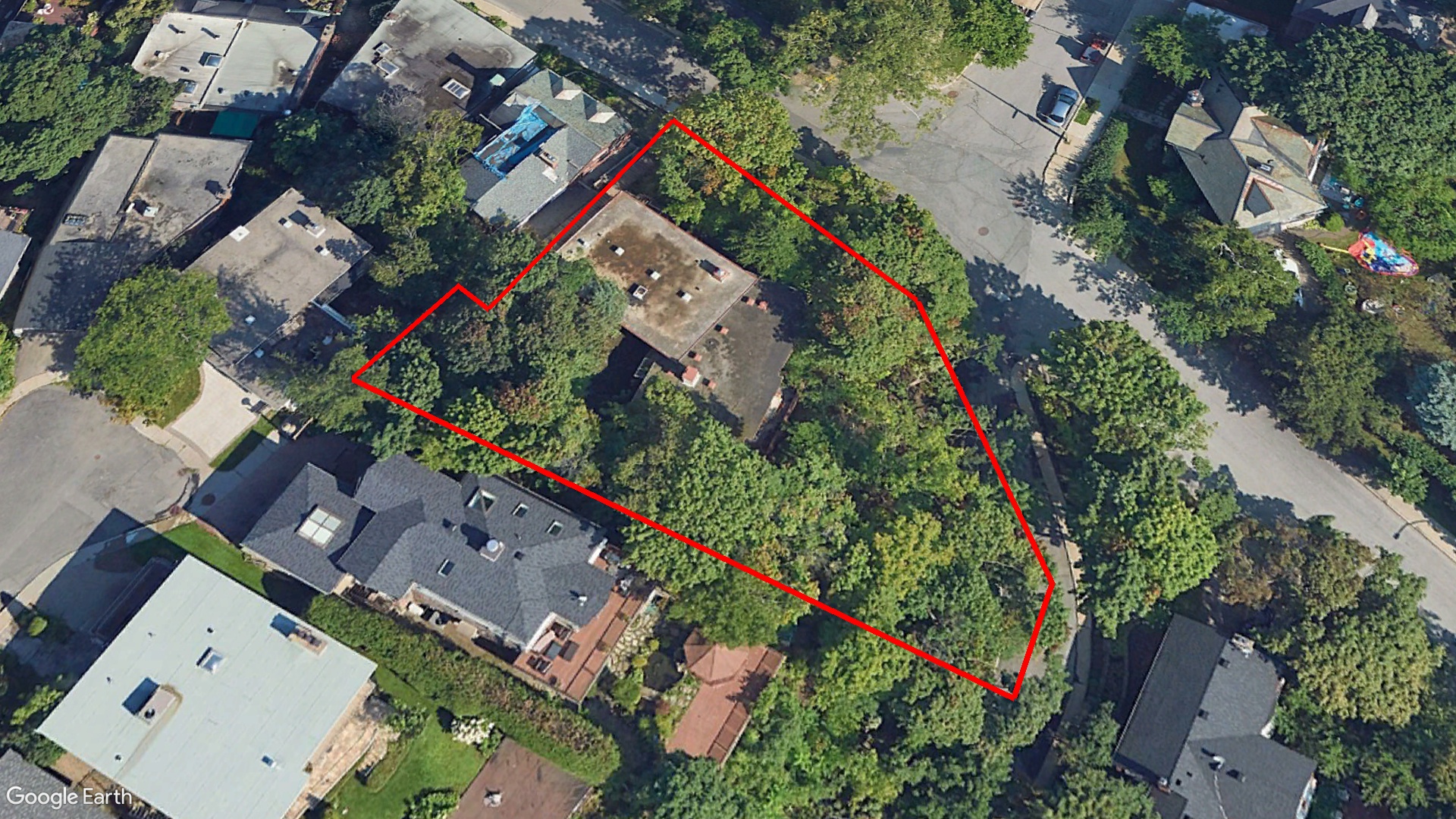 Tax Sale Montreal, Quebec - 262375-00