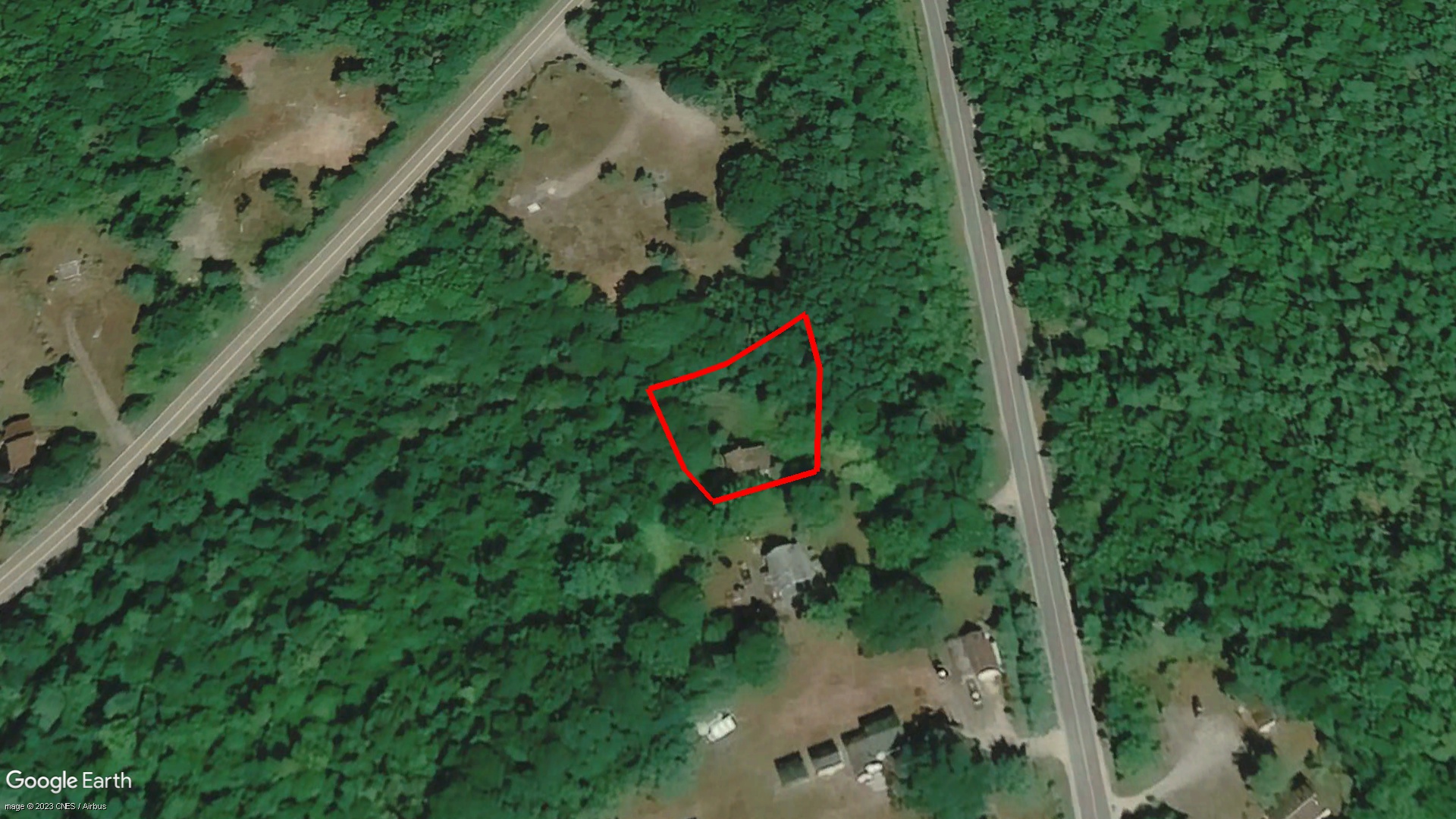 Tax Sale Shelburne, Nova Scotia - 02986841