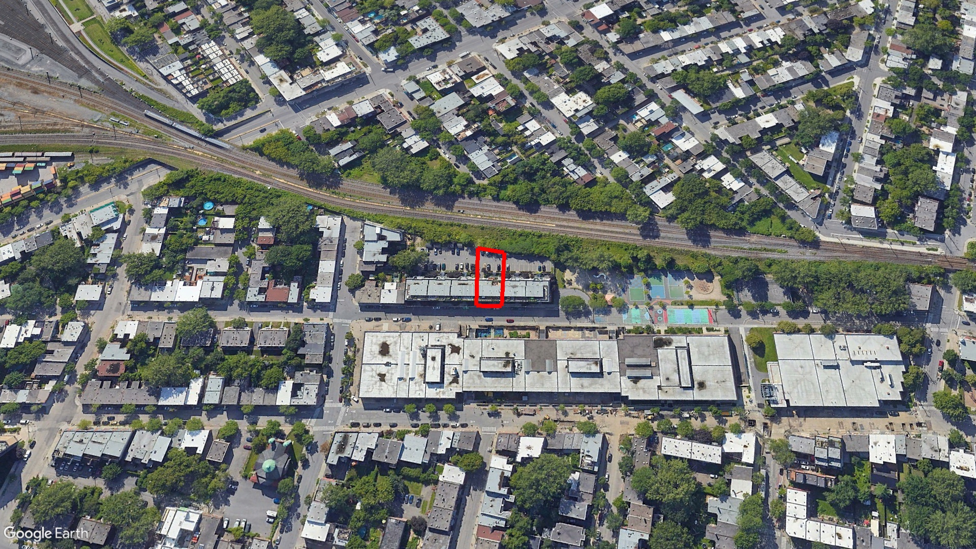 Tax Sale Montreal, Quebec - 121151-66