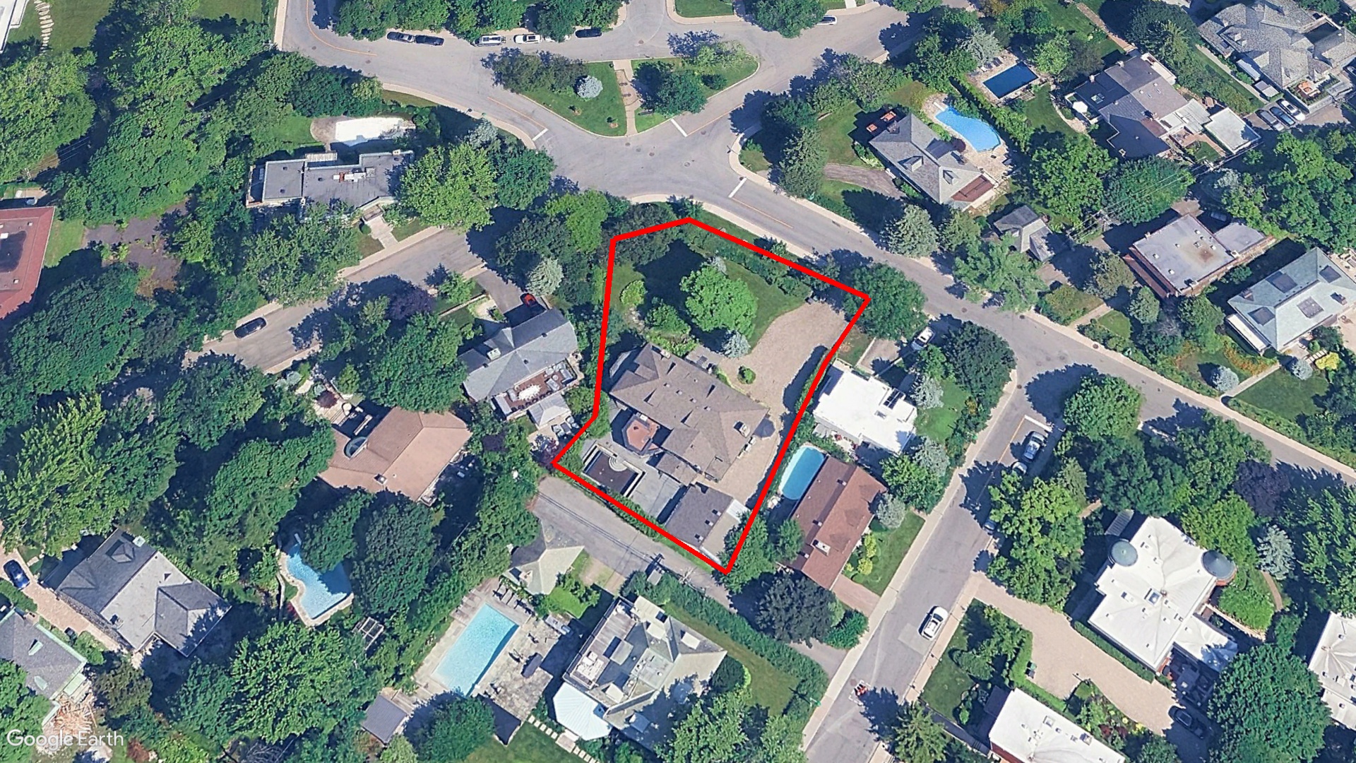 Tax Sale Montreal, Quebec - 030385-01 