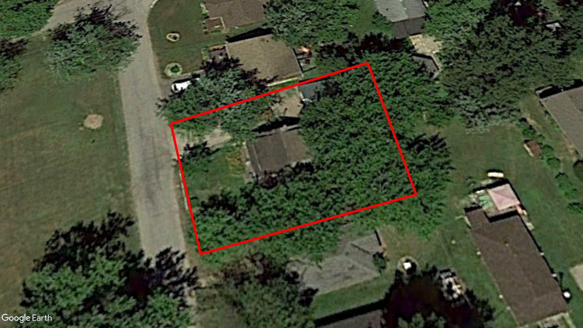 Tax Sale Haldimand County, Ontario - 2810 332 002 25400