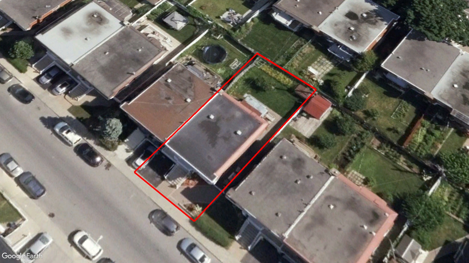 Tax Sale Montreal, Quebec - 020802-43