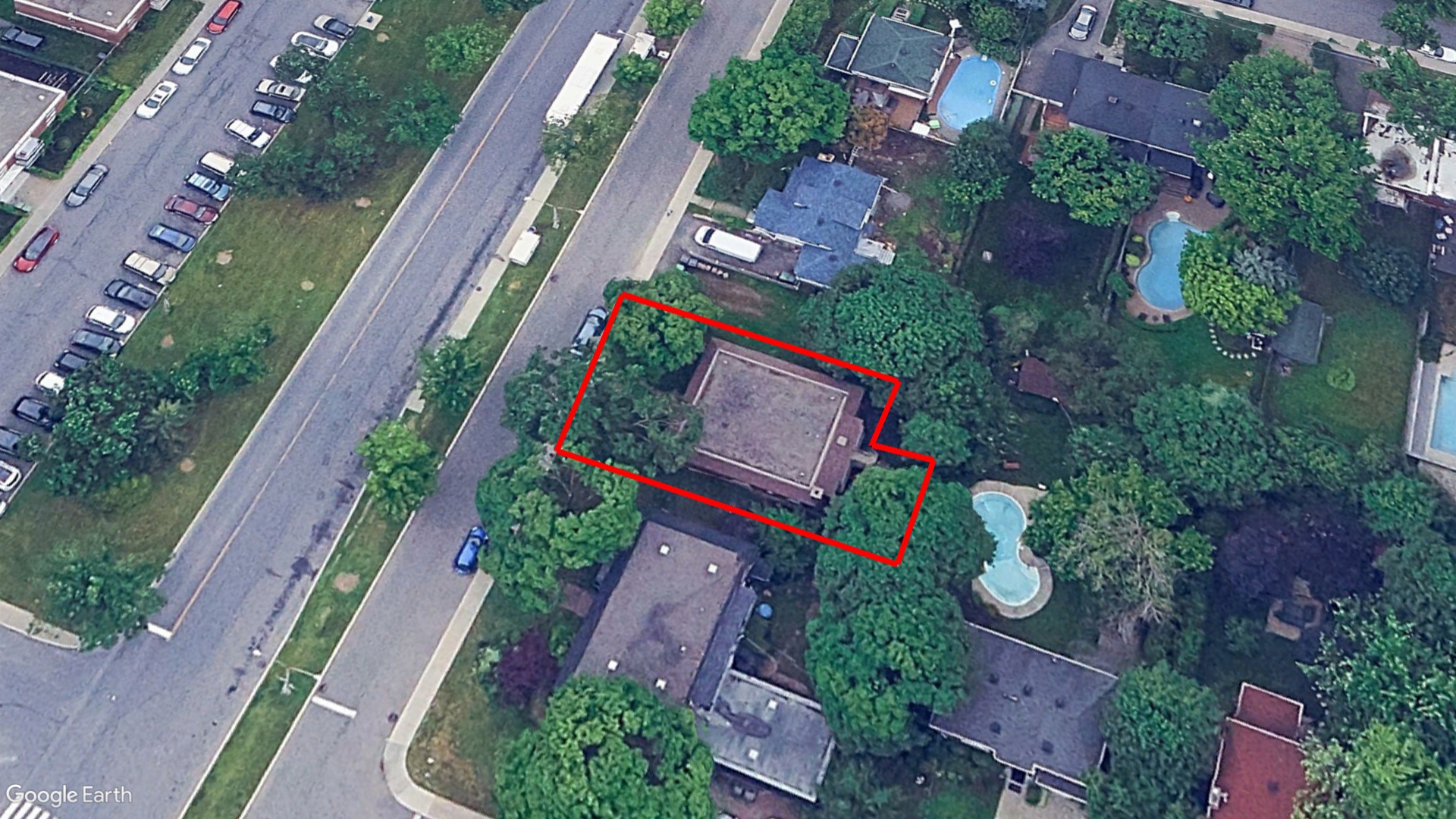 Tax Sale Montreal, Quebec - 040386-27