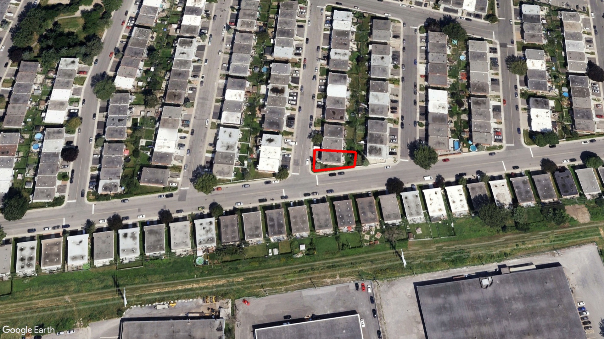 Tax Sale Montreal, Quebec - 040356-52