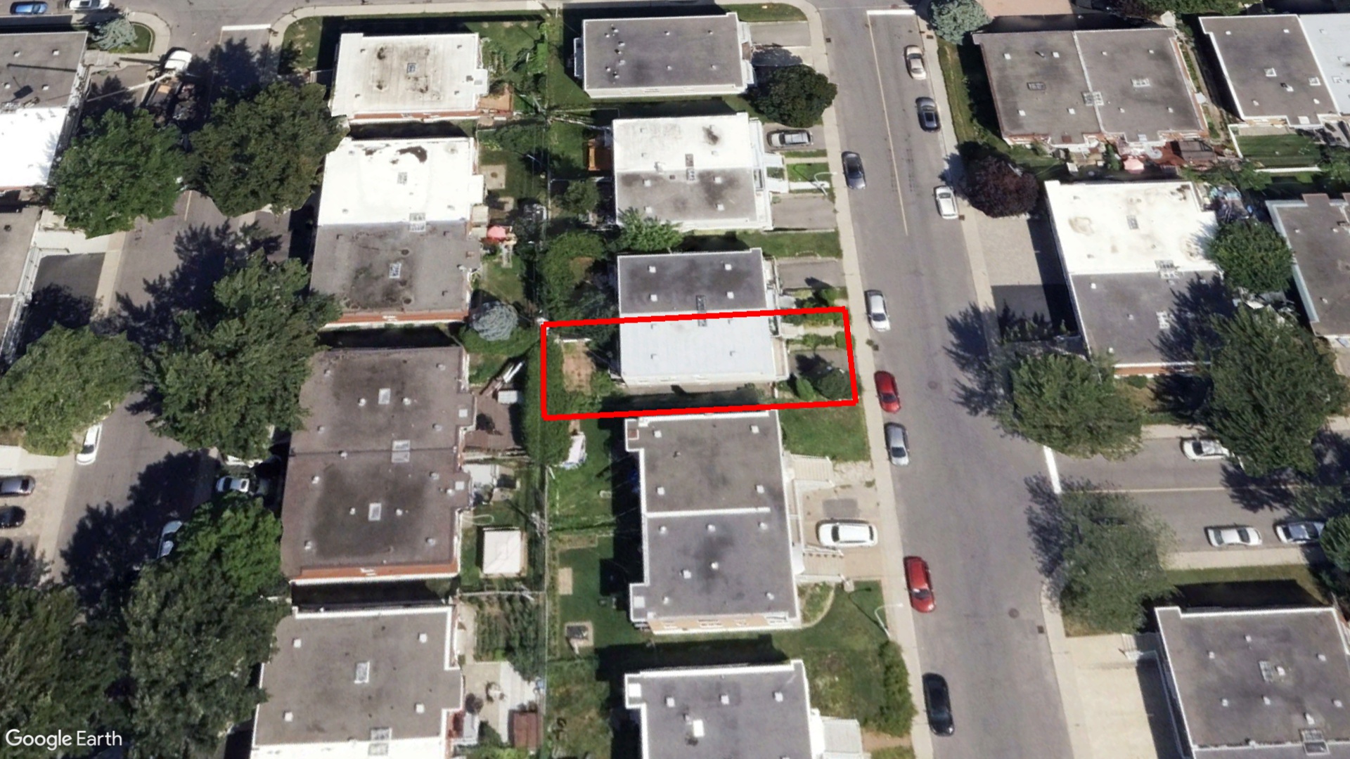 Tax Sale Montreal, Quebec - 040485-76