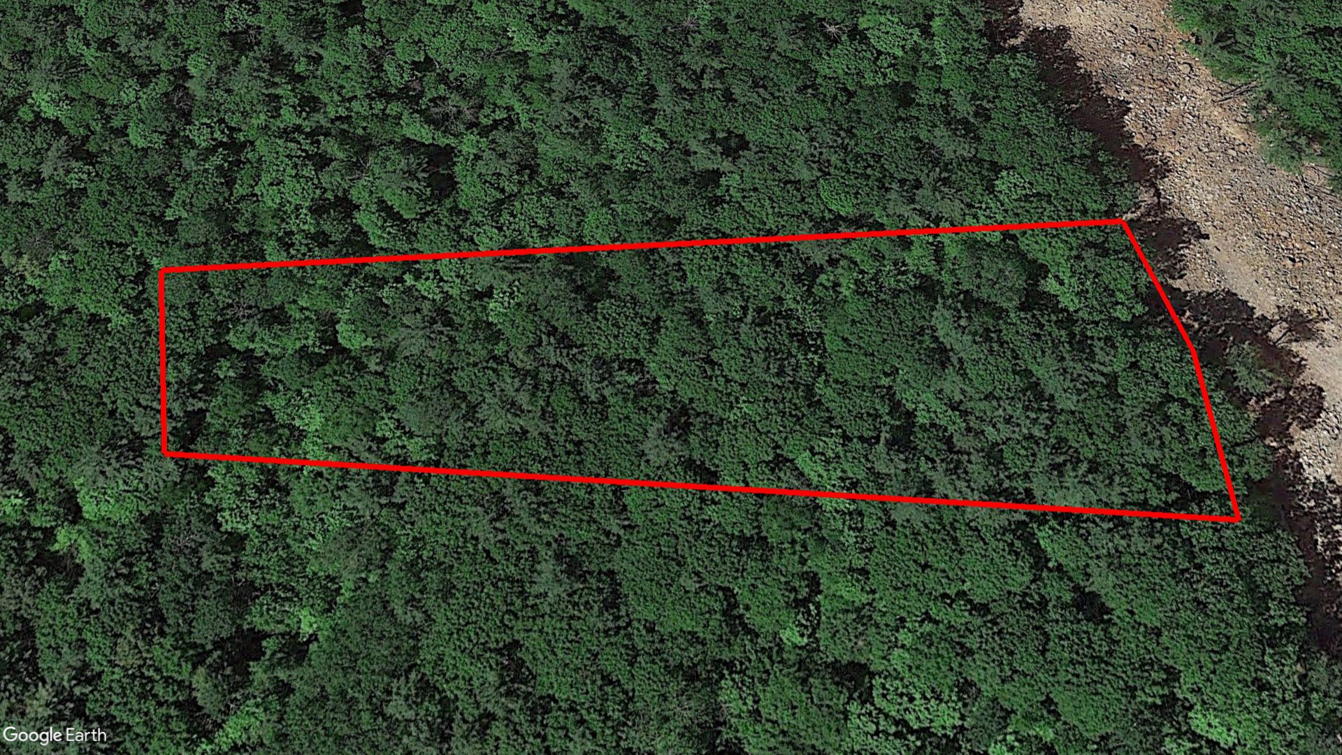 Tax Sale  Des-Collines-De-L'outaouais, Quebec - 7052-01-1140