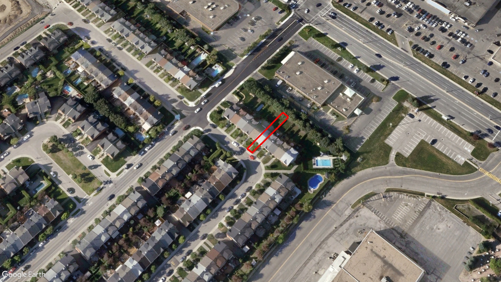 Tax Sale Montreal, Quebec - 051253-70