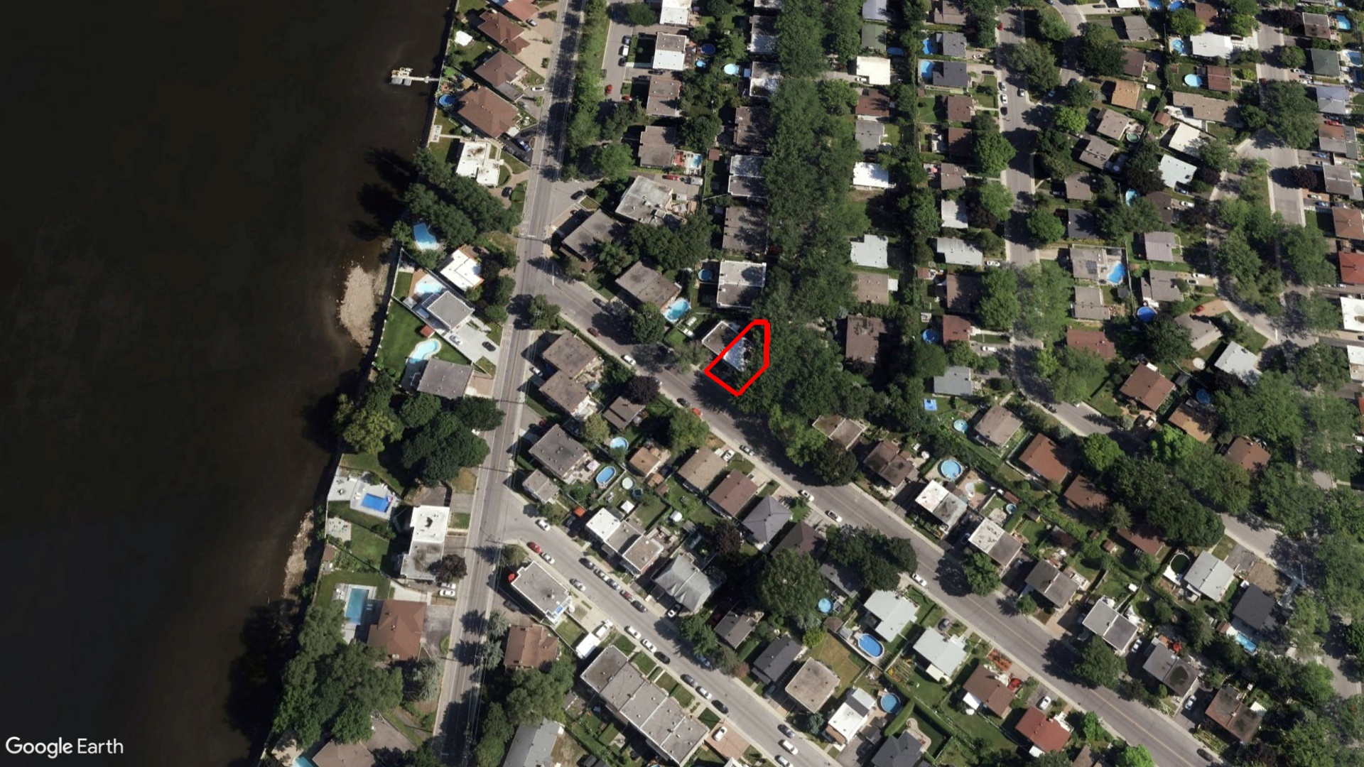 Tax Sale Montreal, Quebec - 020778-30