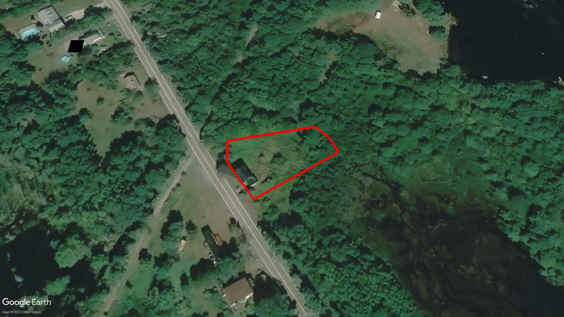 Tax Sale Shelburne, Nova Scotia - 01696653