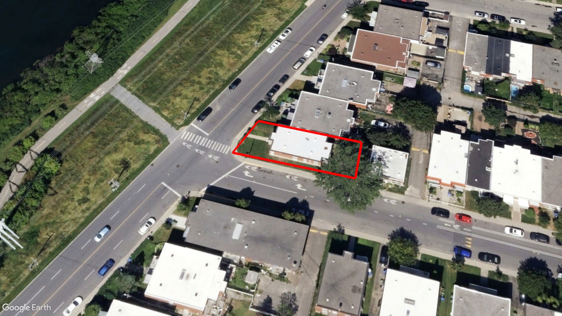 Tax Sale Montreal, Quebec - 010522-58 