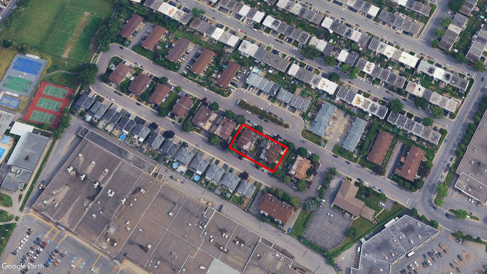 Tax Sale Montreal, Quebec - 041376-43