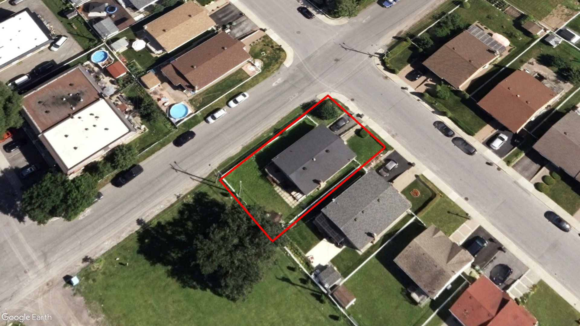 Tax Sale Montreal, Quebec - 896296-02