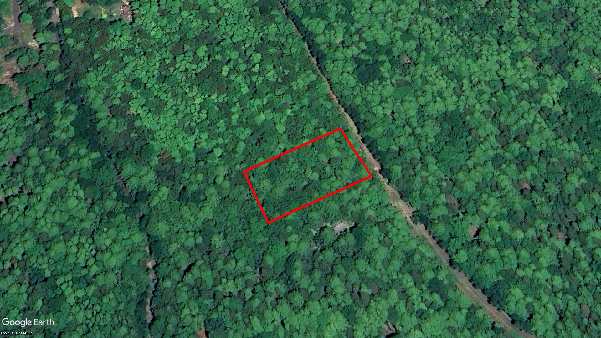 Tax Sale Queens, Nova Scotia - 03528731