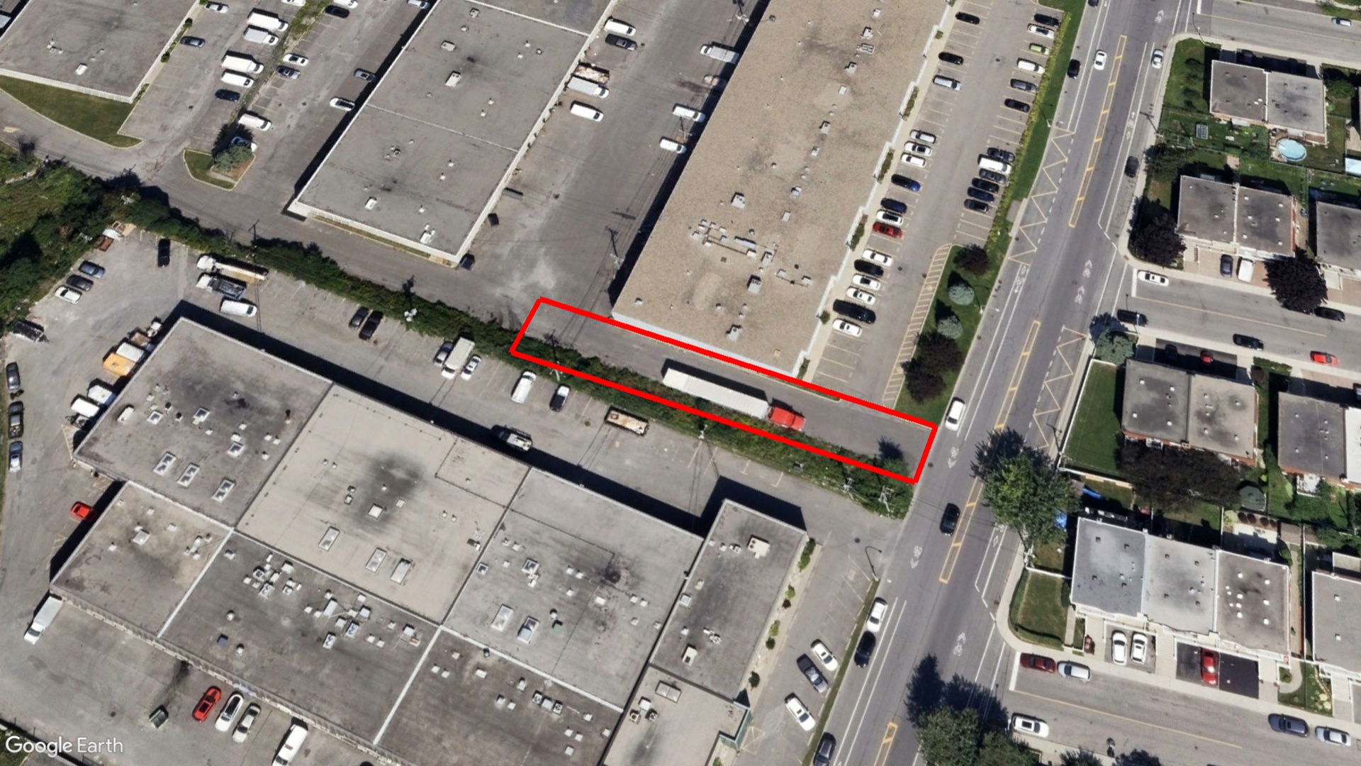 Tax Sale Montreal, Quebec - 050799-46