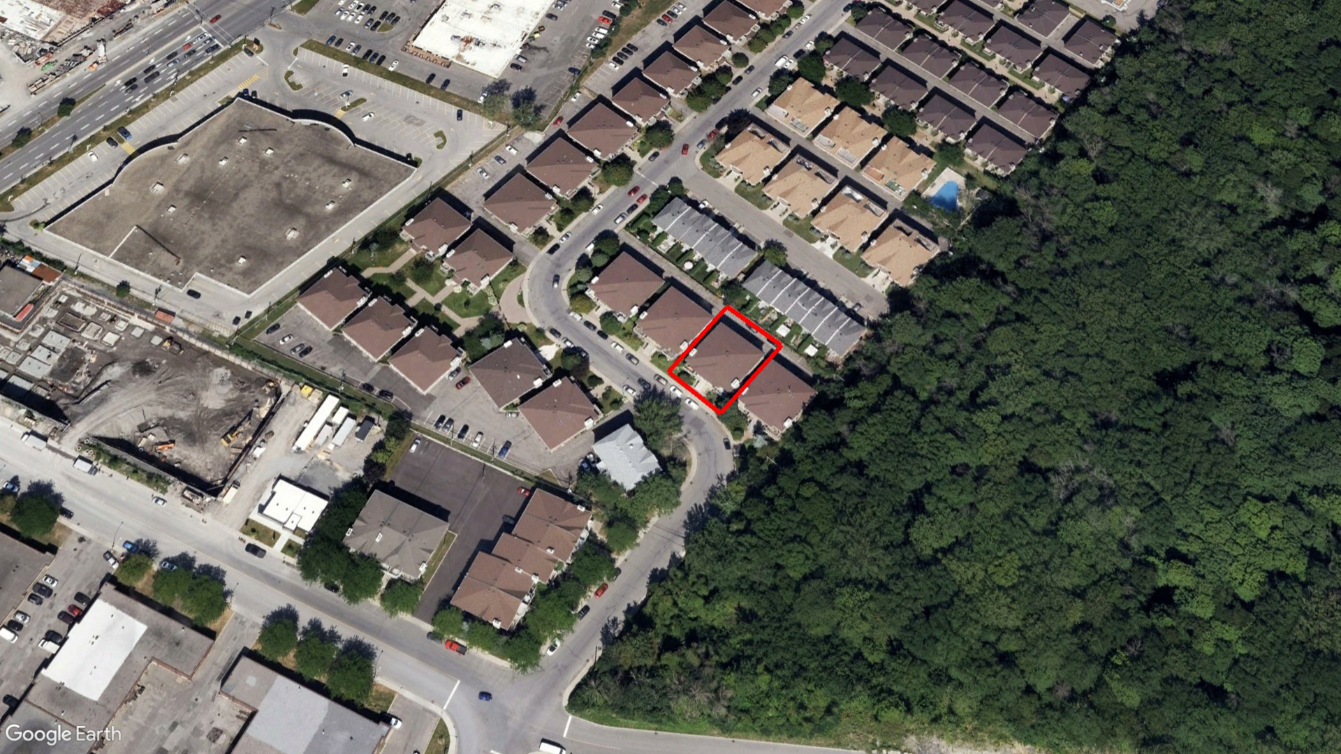 Tax Sale Montreal, Quebec - 041537-79