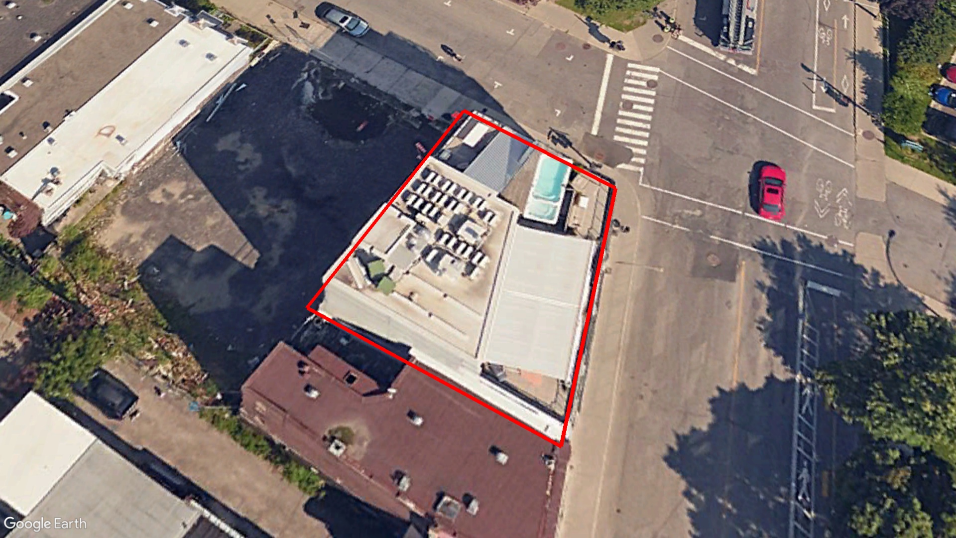 Tax Sale Montreal, Quebec - 191104-50