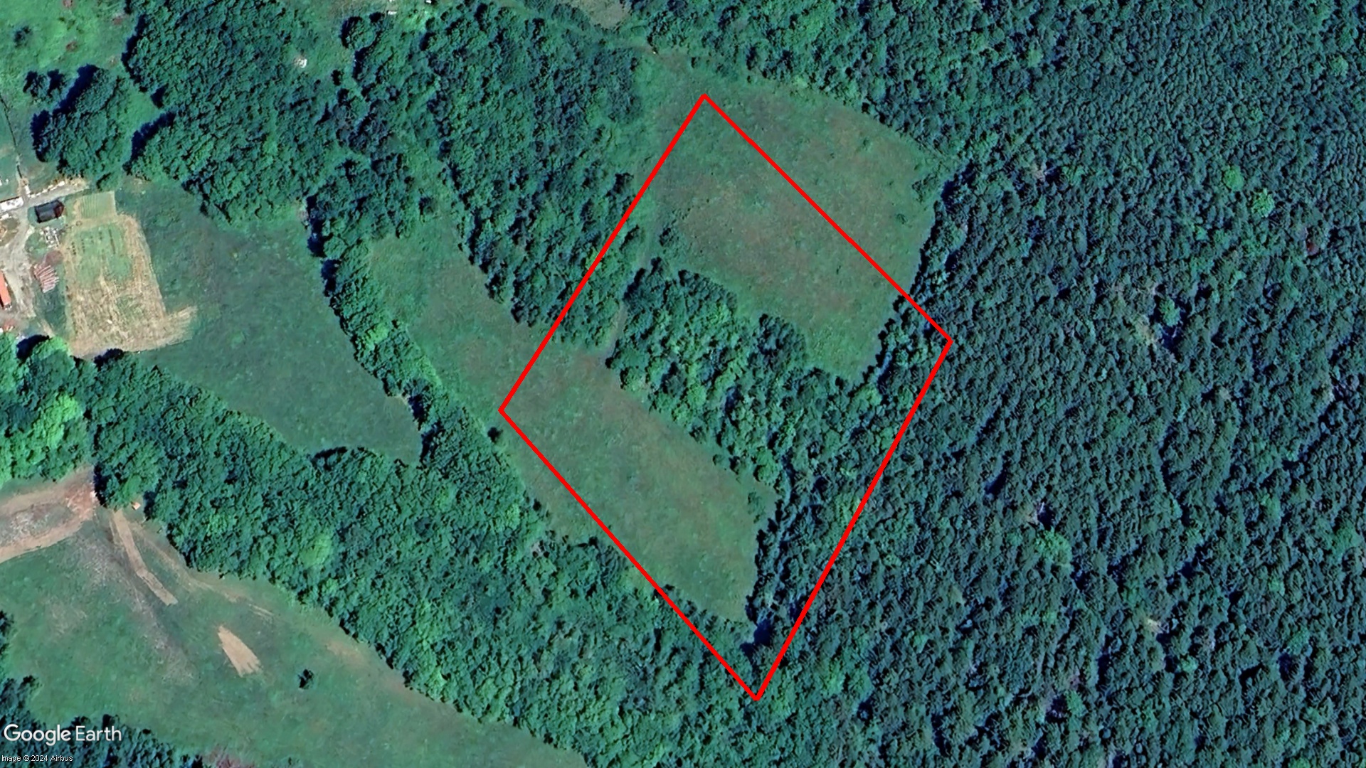 Tax Sale Digby, Nova Scotia - 06439381