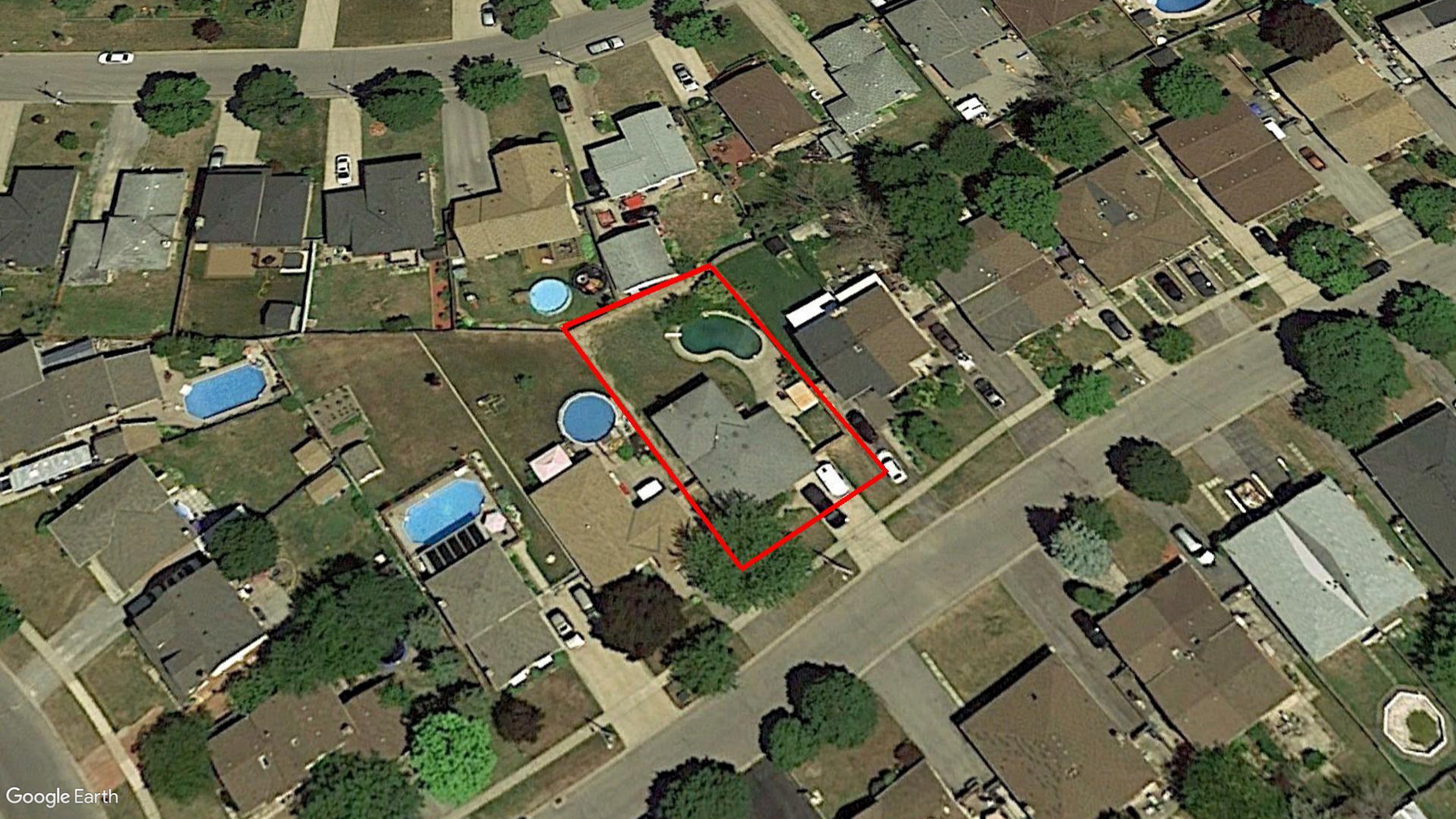 Tax Sale St. Catharines, Ontario - 26 29 010 036 62701 0000