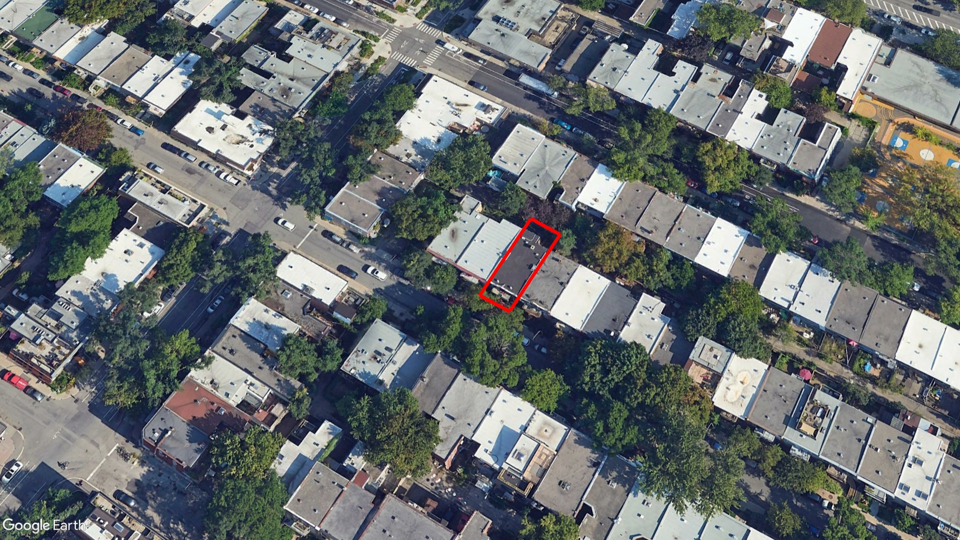 Tax Sale Montreal, Quebec - 210706-06